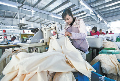 2017年一季度紡織服裝出口回升與日用品銷售態(tài)勢(shì)分析